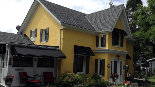 Sunrise Bed and Breakfast in Bloomfield, Ont - pretty little yellow country home